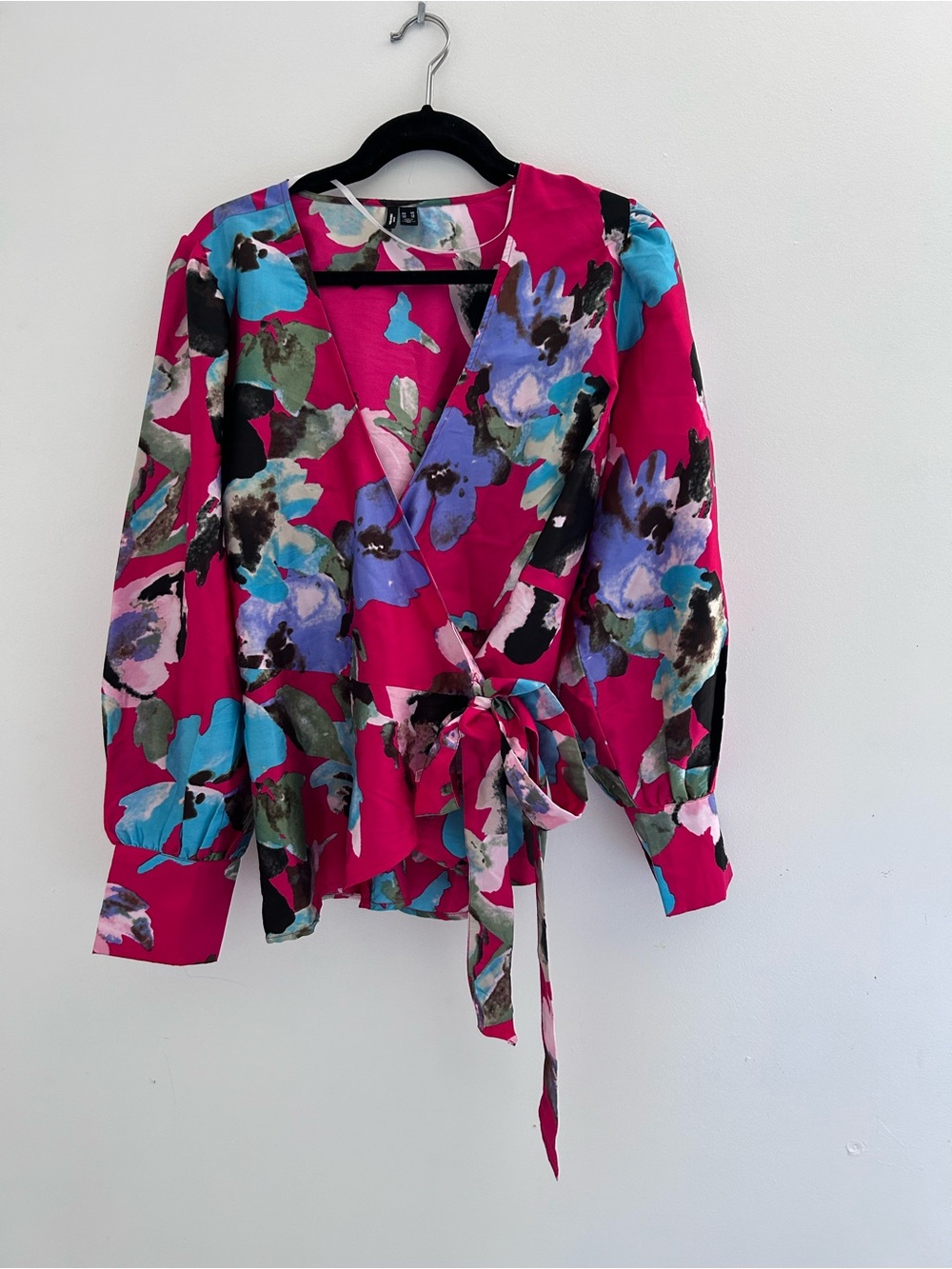 Vero Moda Fuchsia Floral Wrap Blouse